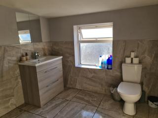 Town Guest House - Newbridge - 5