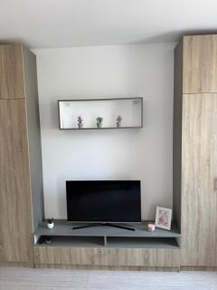 Lira Holiday Apartments - Eforie Nord - 8