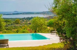 VILLA ALBA Esclusiva Villa con Piscina a Sfioro e Vista Mozzafiato sul Mare - Cugnana - 0