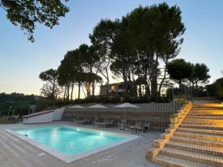 Private Villa & Pool - Porto Potenza Picena - 9