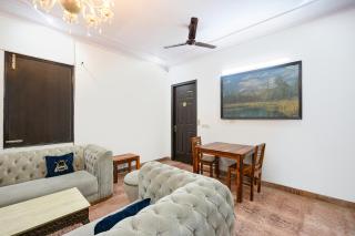 FabHotel Royal Casa - Gurgaon - 4