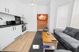 No 26 6 Bedroom House By AltoLuxoExperience Short Lets & Serviced Accommodation With Free Wifi - Burnham on Sea - 5