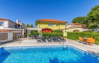 Stunning Apartment In Medulin With Wifi - Medulin - 3