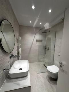Modern Apartment New Bazaar - Tirana - 2