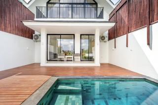 Nova - Six Stars Townhouse 2BR with Private Pool in Canggu - Dalung - 0