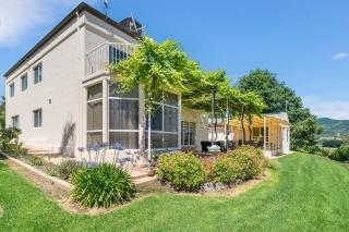Buffalo River Retreat - 5 Bedroom - Myrtleford - 0