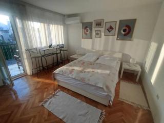 Centar apartman - gradski trg - 8
