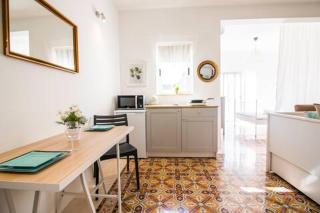 Stylish accommodation in Sliema Exiles - 2