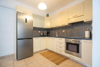 Gialos Wave - 30 meters from sandy beach - Makry Gialos - 3