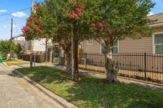 Loft Style Studio In The Heart of D'Arts District - Houston - 0