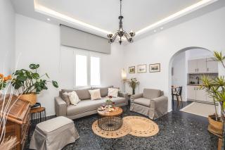 Ep'Avlis Boutique Apartments - 9