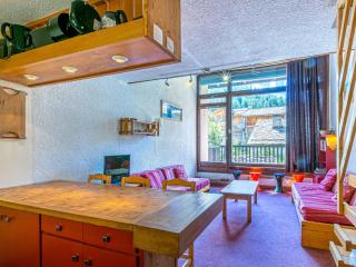 Duplex rustique avec grande terrasse au Sud, proche vieux Val-d'Isère - FR-1-694-310 - 0