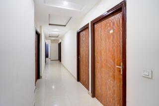 Hotel O VR Residency - Gurgaon - 6