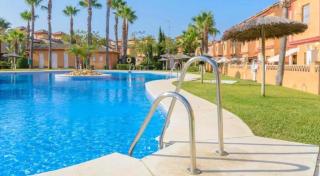 Inviting house in Lepe with shared pool. - 9