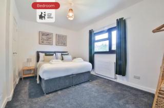 3 Bedroom Home By Littlepiggyrentals Short Lets & Serviced Accommodation With WiFi & Free Parking - Bristol - 1