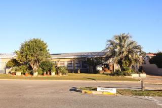 Jomari Guest House - 3