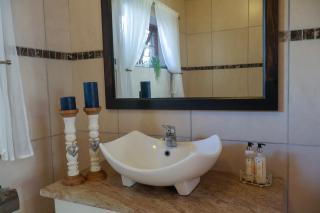 Jomari Guest House - 1