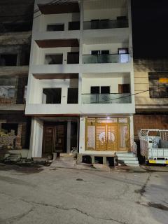 Shiv Kripa Home Stay - Jāmb - 8