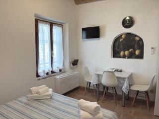 The Optimist's House - Staggia - 6