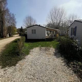 Mobilhomes Cozy 2 ou 3 chambres en bordure d'étang Camping 3 étoiles - Ivry-la-Bataille - 1