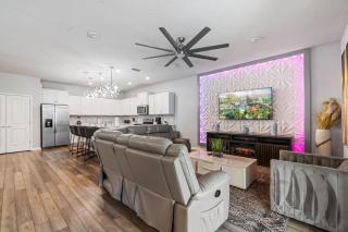 2210 Lelani Circle - 3