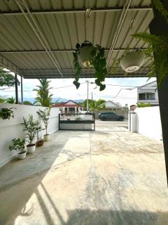 Pearl Cottage - 2min Drive to Lam Wah Ee Hospital - 4