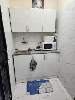 Furnished hone stay villa with attached bathroom with balcony - Al 'Ayn - 6