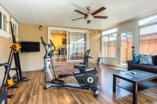 Wine Waves & Comfort 2BR Bay Area Beauty - Hayward - 6