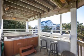 Beautiful Getaway 1 Min to Ocean with Pool Hot Tub - Corolla - 9