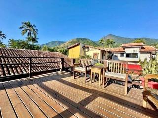 Casa Balinesa com Piscina e Serviços, Apenas 50m da Praia! - Ilhabela - 1