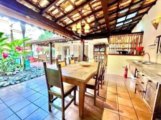 Casa Balinesa com Piscina e Serviços, Apenas 50m da Praia! - 4