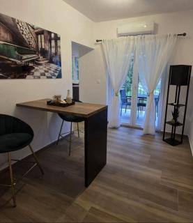 Apartman Peršić - Sveta Marina - 0
