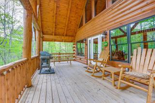 15 Mi to Hocking Hills Secluded Cabin with Hot Tub - 9