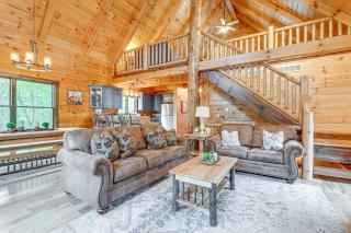 15 Mi to Hocking Hills Secluded Cabin with Hot Tub - Logan - 7