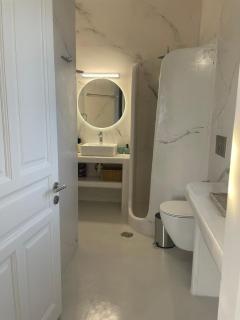 Moustakas Beach Apartments - Adamas - 2