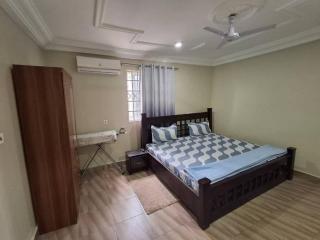 Hallway Vacation Apartments - Trofwi - 3