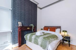 Luxury 4BR - Salford Quays & Old Trafford - Sleep8 - 7