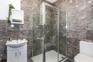 Stylish & Modern Home by the Sea Near Three Shells - Southend-on-Sea - 1