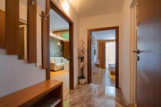 Sweet Homes 2 Holiday Apartment - 1