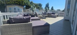 The Pink Lady - Walton-on-the-Naze - 8