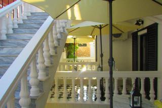 Castellino Zwillingsstudios 1 - Kallithea - 8