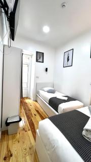 Apartamento Bernardim Ribeiro - 2ª Andar - Lisbona - 1