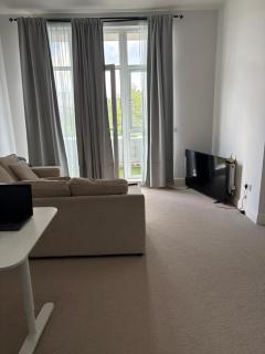 Borehamwood Apartment - Borehamwood - 1