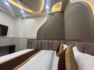 Hotel Shree Guru By VR Hotels - Nuova Delhi - 1