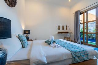 Private 3-bedroom Balinese Pool Villa near Echo Beach - Canggu - 7
