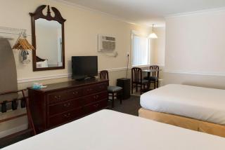 The Colonial Lodge - Stone Harbor - 2
