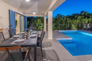 Villa Romantika, a beautiful and romantic pool villa - Raša - 3