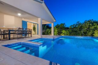 Villa Romantika, a beautiful and romantic pool villa - Raša - 2