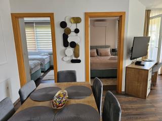 Urban Bulevar-Sarajevo Apartment - 2BR & Parking - Sarajevo - 9