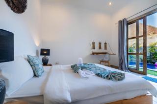 Private suite in Balinese pool villa near Echo Beach! - Canggu - 6